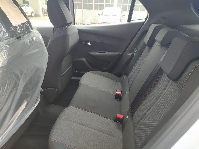 Peugeot 2008 100 Style NAVIGAT