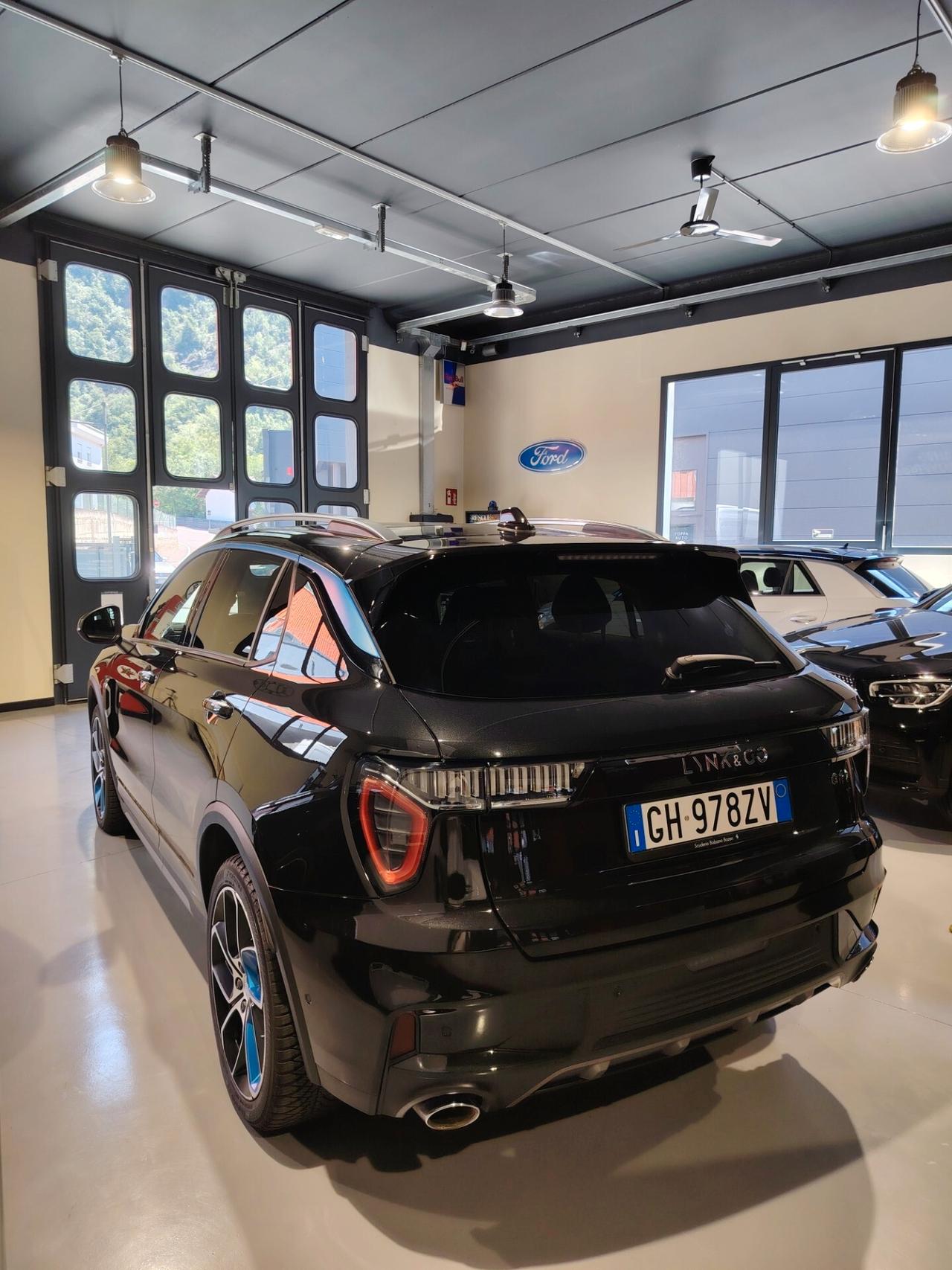 Lynk&co 01 PHEV