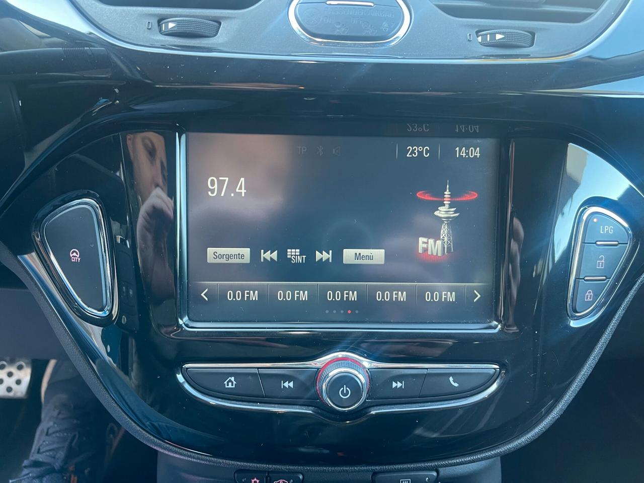 Opel Corsa 1.4 90CV GPL Tech 5 porte b-Color NEO PATENTATI