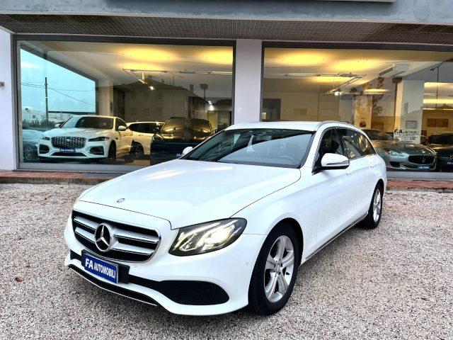 MERCEDES-BENZ E 220 d S.W. Auto Sport