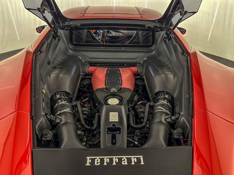 Ferrari F8 Tributo Coupé V8 670cv