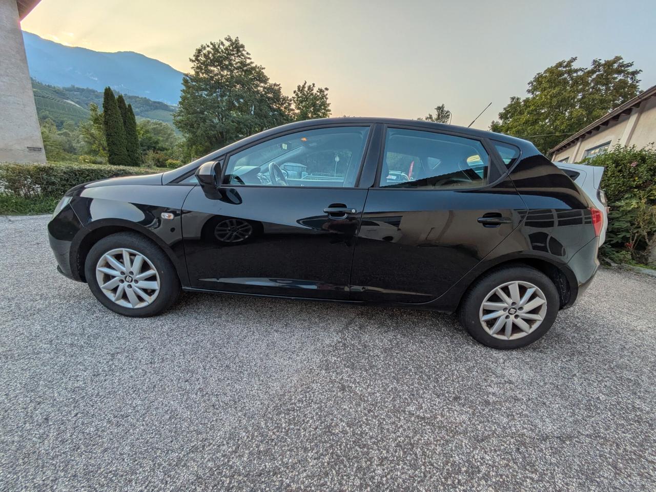 SEAT IBIZA 1.6 TDI 105 CV 5 PORTE