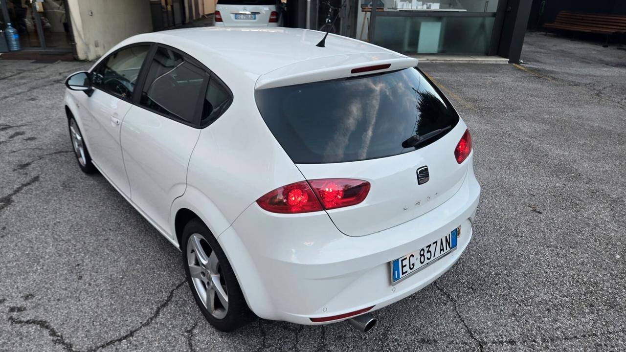 Seat Leon 1.6 TDI Copa x Neopatentati