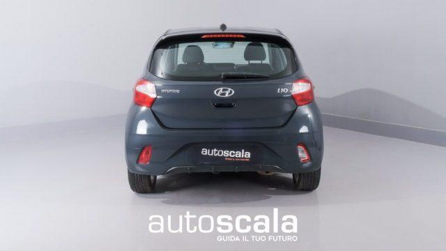 HYUNDAI i10 1.0 MPI AT Tech connect pack