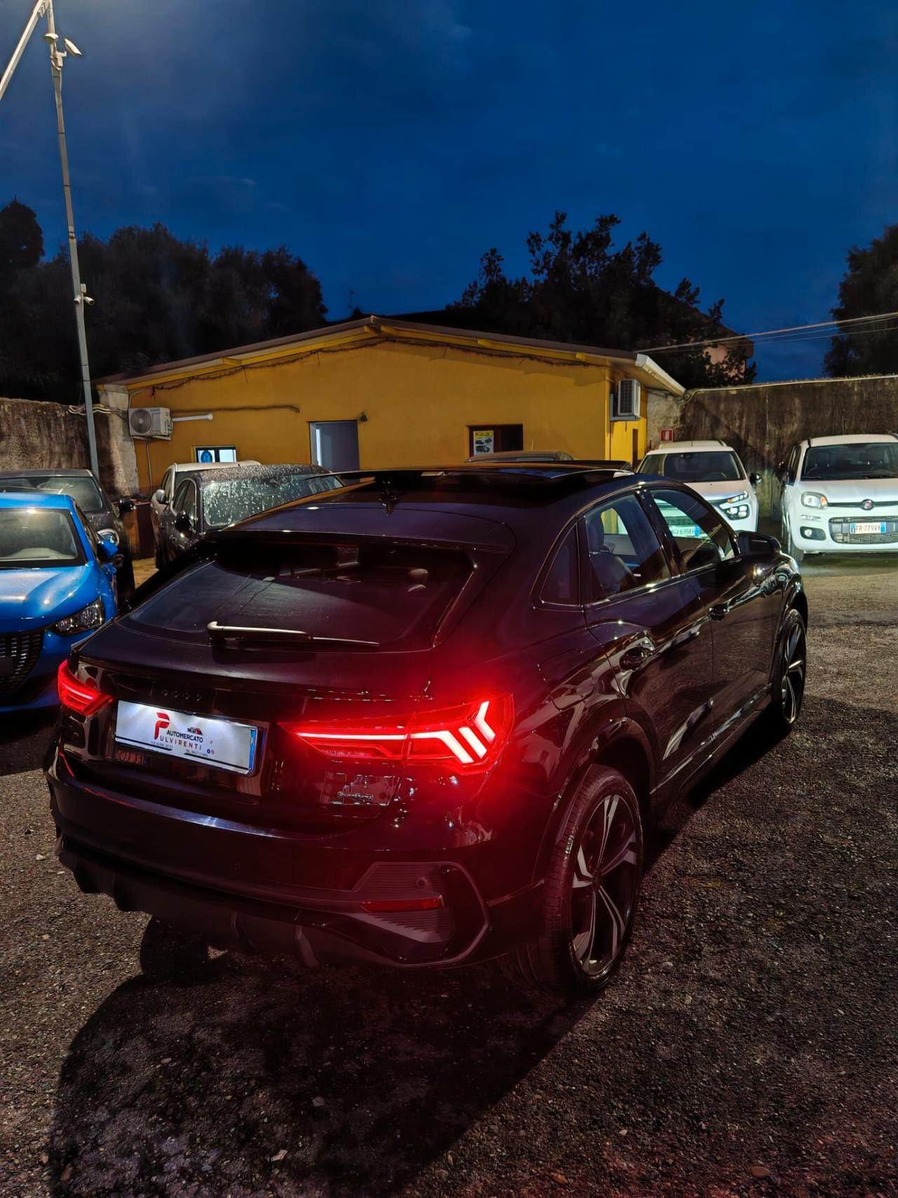 Audi Q3 SPB 40 TDI quattro S tronic line edition Total black