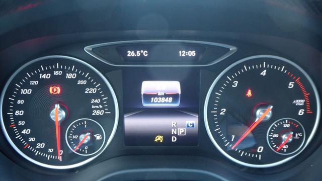 MERCEDES-BENZ A 160 d Automatic Business