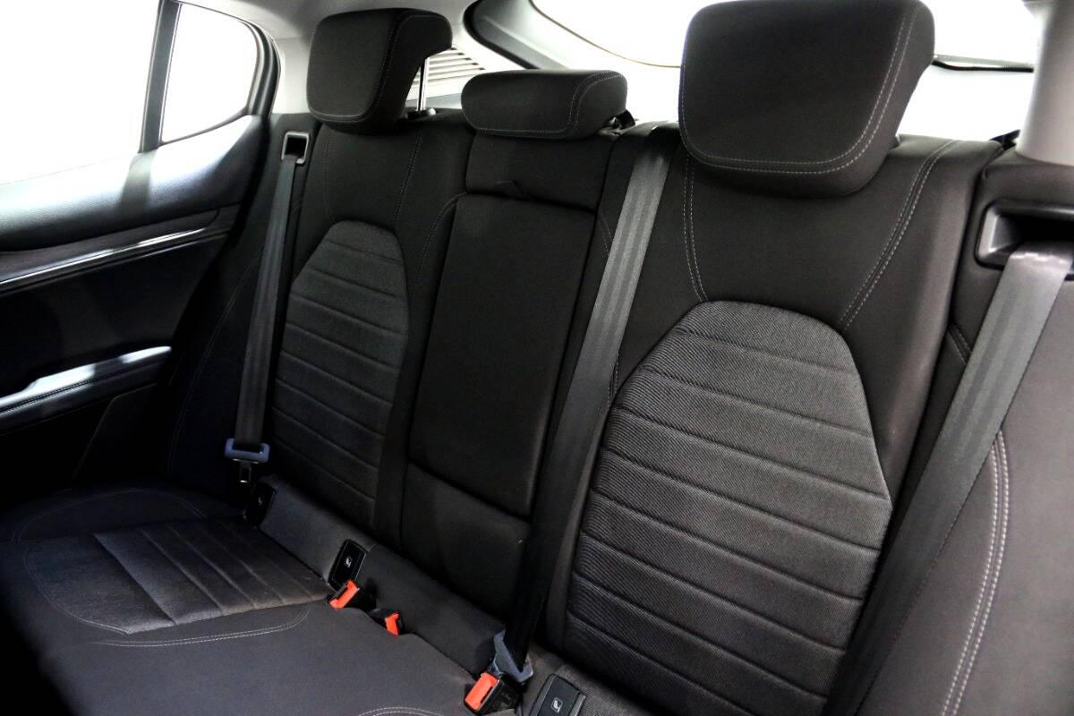 Alfa Romeo Stelvio 2.2 t Executive Q4 180cv auto