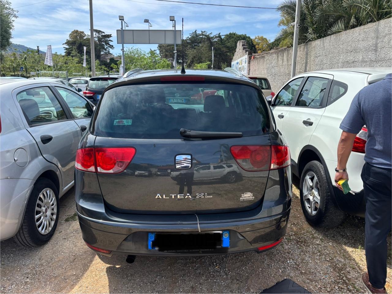 Seat Altea XL 1.9 TDI DPF Reference (MY09)