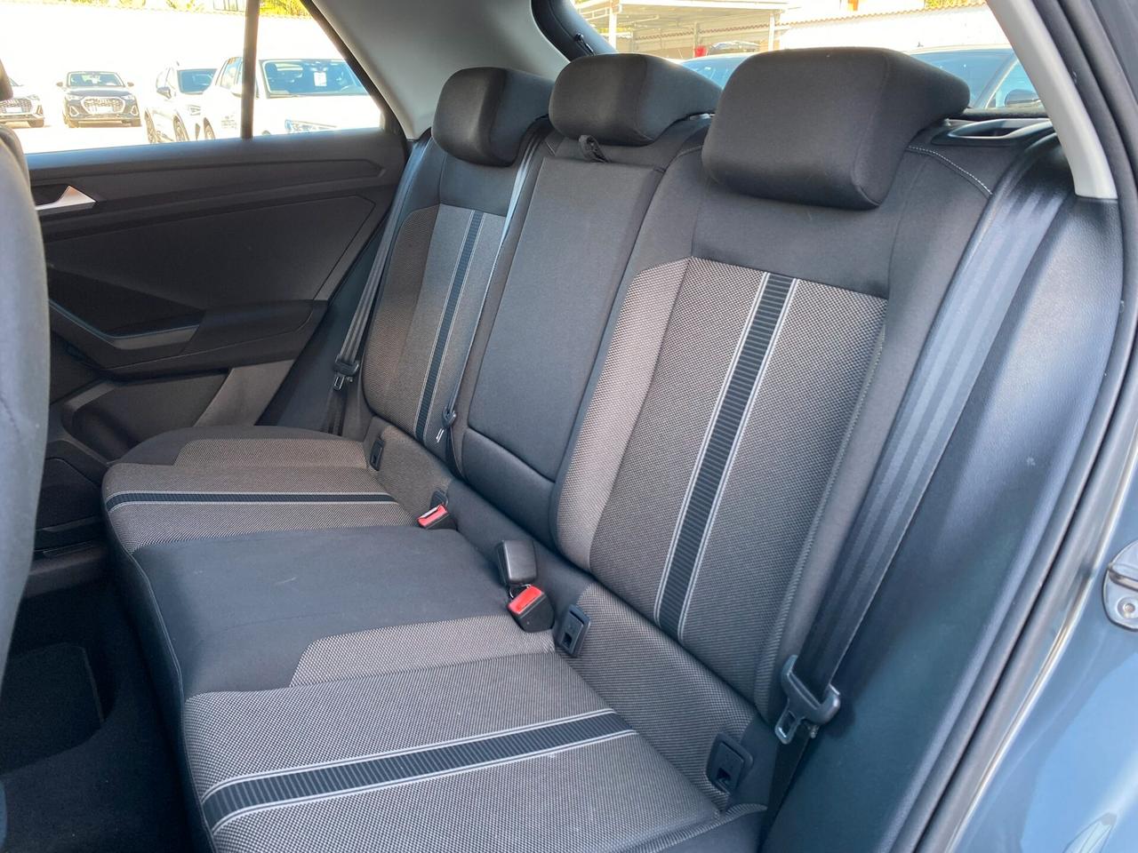 Volkswagen T-Roc Business 2.0 TDI 150CV DSG