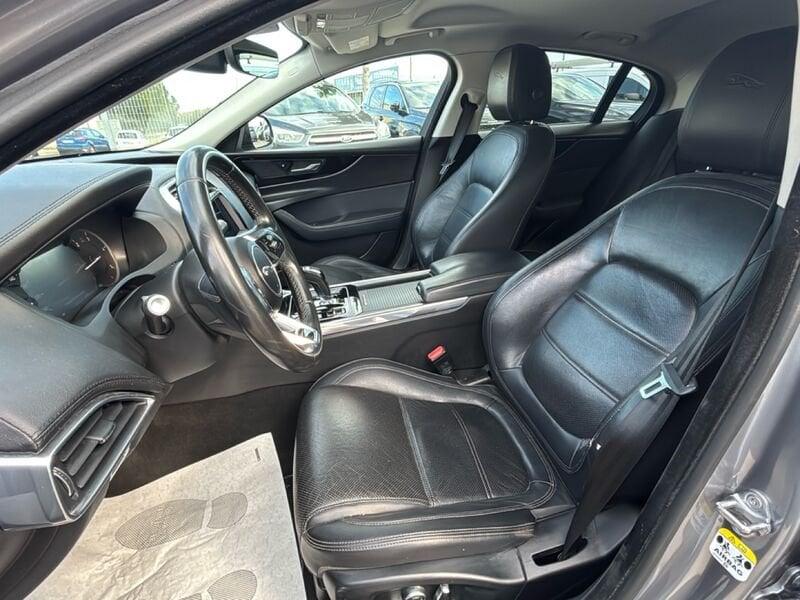 Jaguar XE XE 2.0 180cv