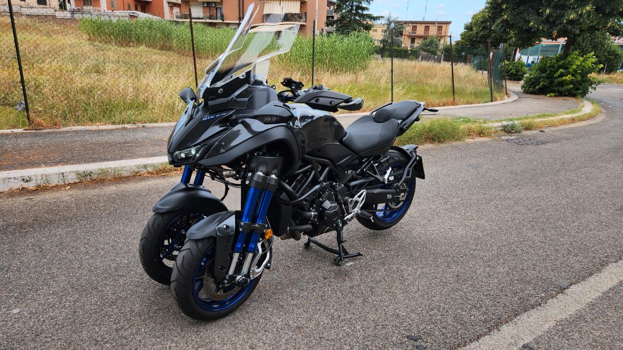 Yamaha Niken Gt