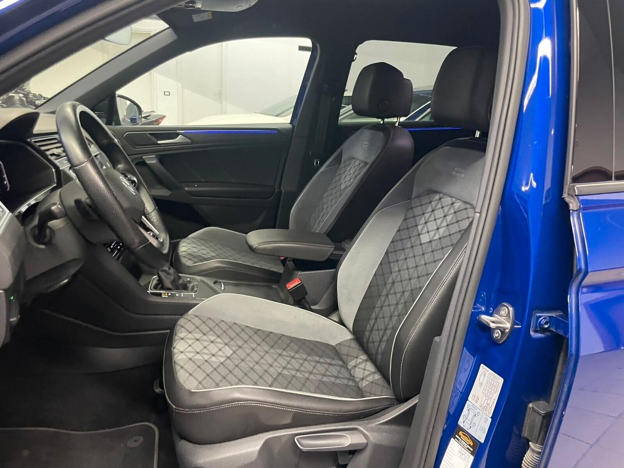 Volkswagen Tiguan 2.0 TDI 150 CV SCR DSG R-Line