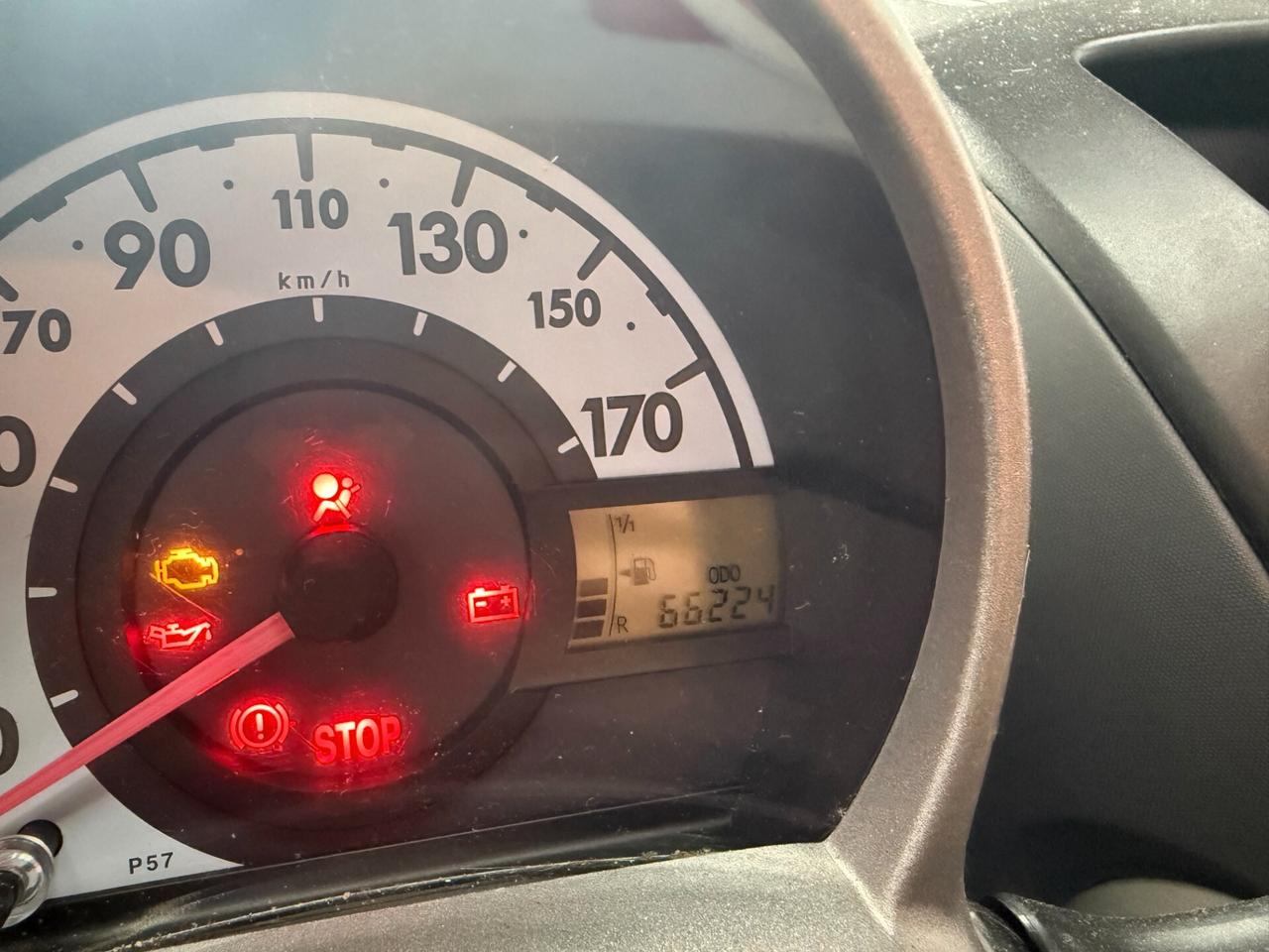 Peugeot 107 1.0 68CV 3p. Desir