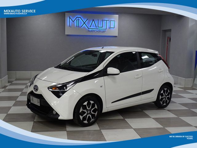 TOYOTA Aygo 1.0 VVTi 72cv 5 Porte xPlay EU6