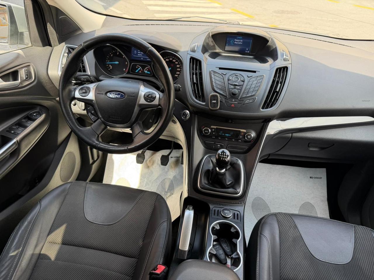 Ford Kuga 2.0 TDCI 140 CV Titanium