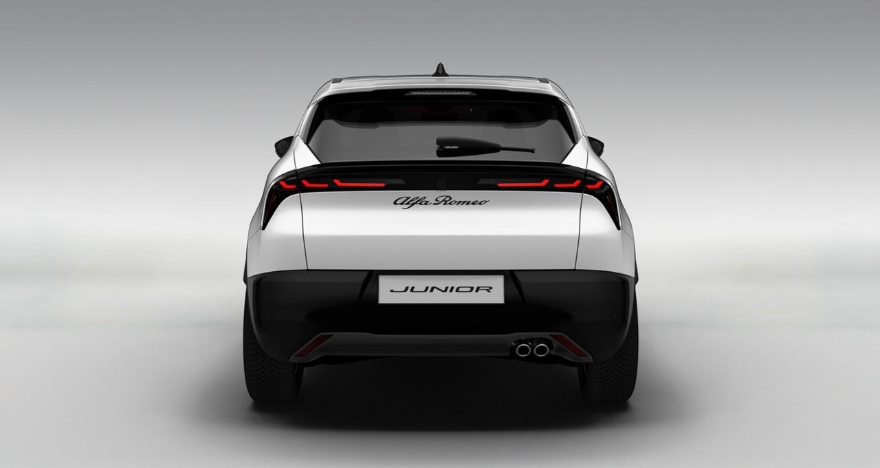 Alfa Romeo Junior 1.2 Hybrid 136 CV e-DCT6