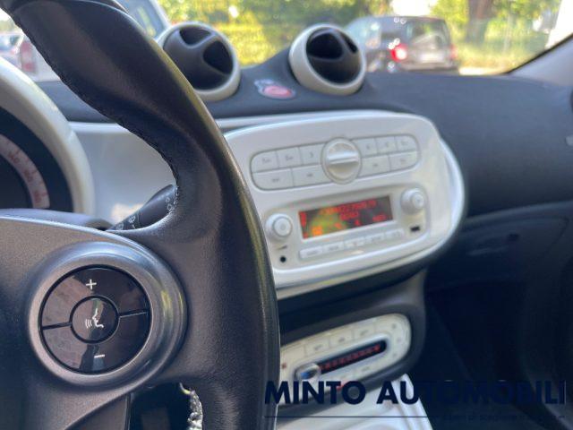 SMART ForFour 1.0 PASSION 71CV VOLANTE MULTIFUNZIONE BLUETOOTH