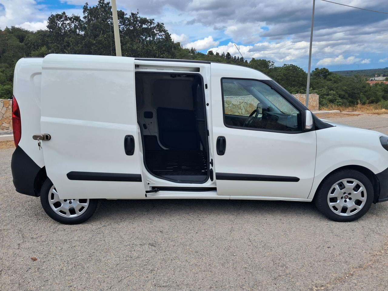 Fiat Doblò 1.6 MTJ maxi Lamierato (Iva Esposta)