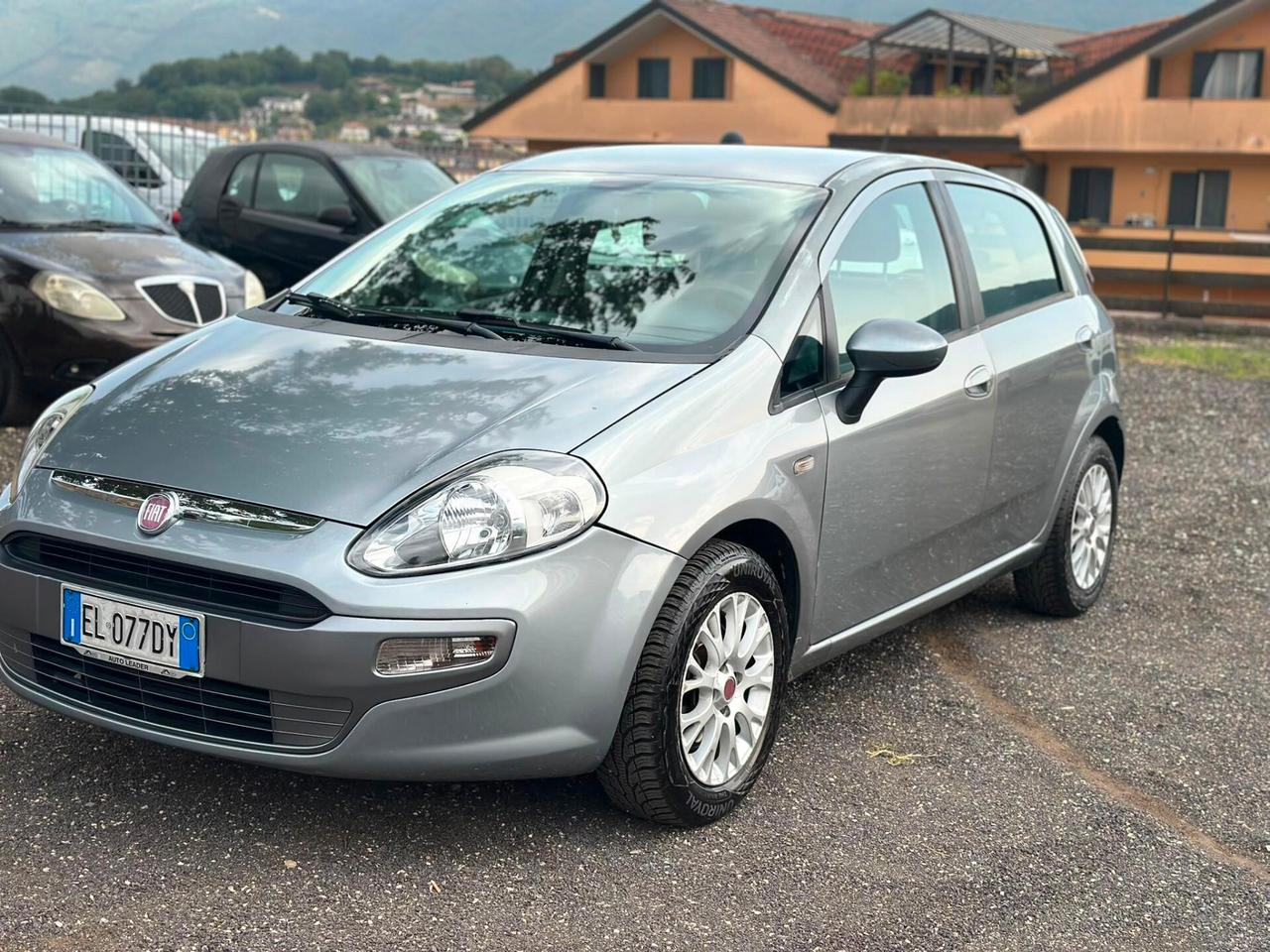 Fiat Punto Evo 1.3 Mjt 95 CV DPF 5 porte S&S Dualogic Sport