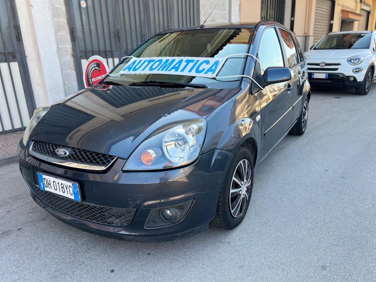 Ford Fiesta 1.4 diesel anno 2008 Cambio Automatico 185,000Km