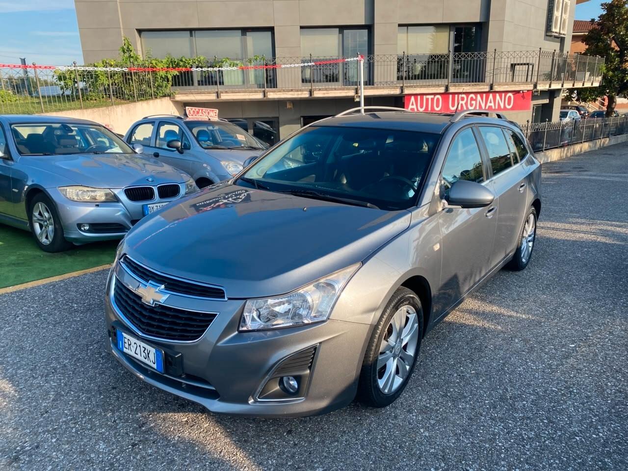 Chevrolet Cruze 1.7 Diesel Station Wagon LTZ
