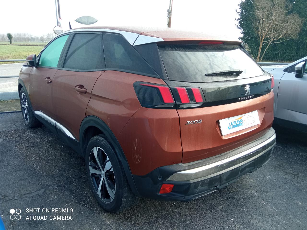 Peugeot 3008 1.2 PureTech 130CV S&S 5P Allure