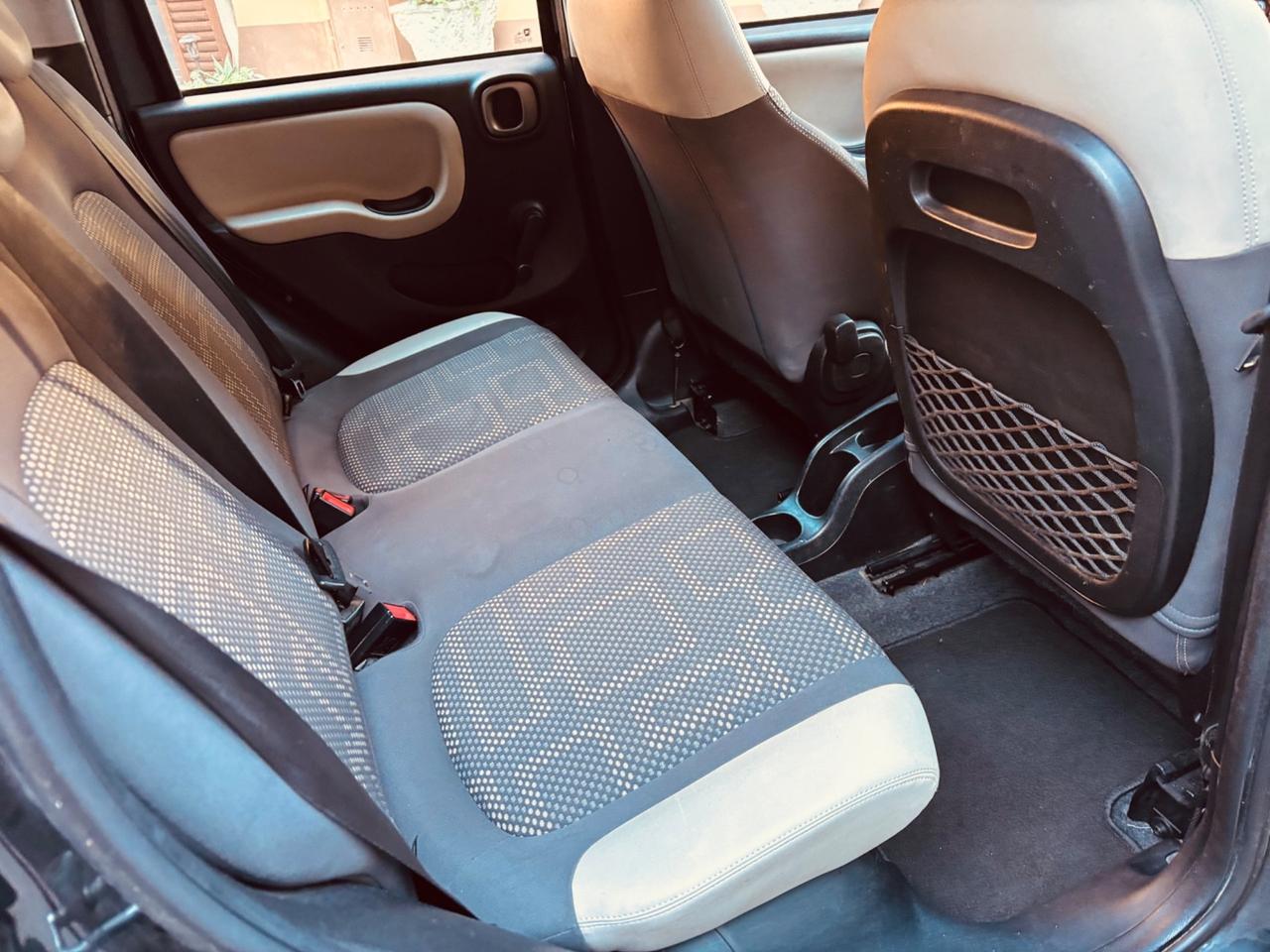 Fiat Panda 1.2 Lounge-euro 6-5 posti-94.000 km