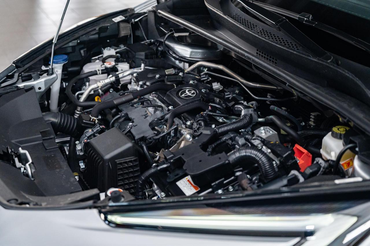 Toyota C-HR 1.8 hev Trend fwd e-cvt