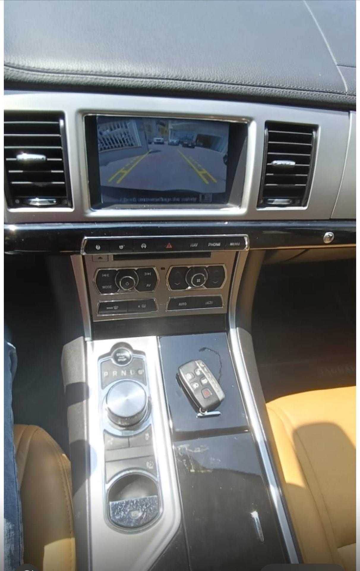 Jaguar XF 2.2 D Limited Edition
