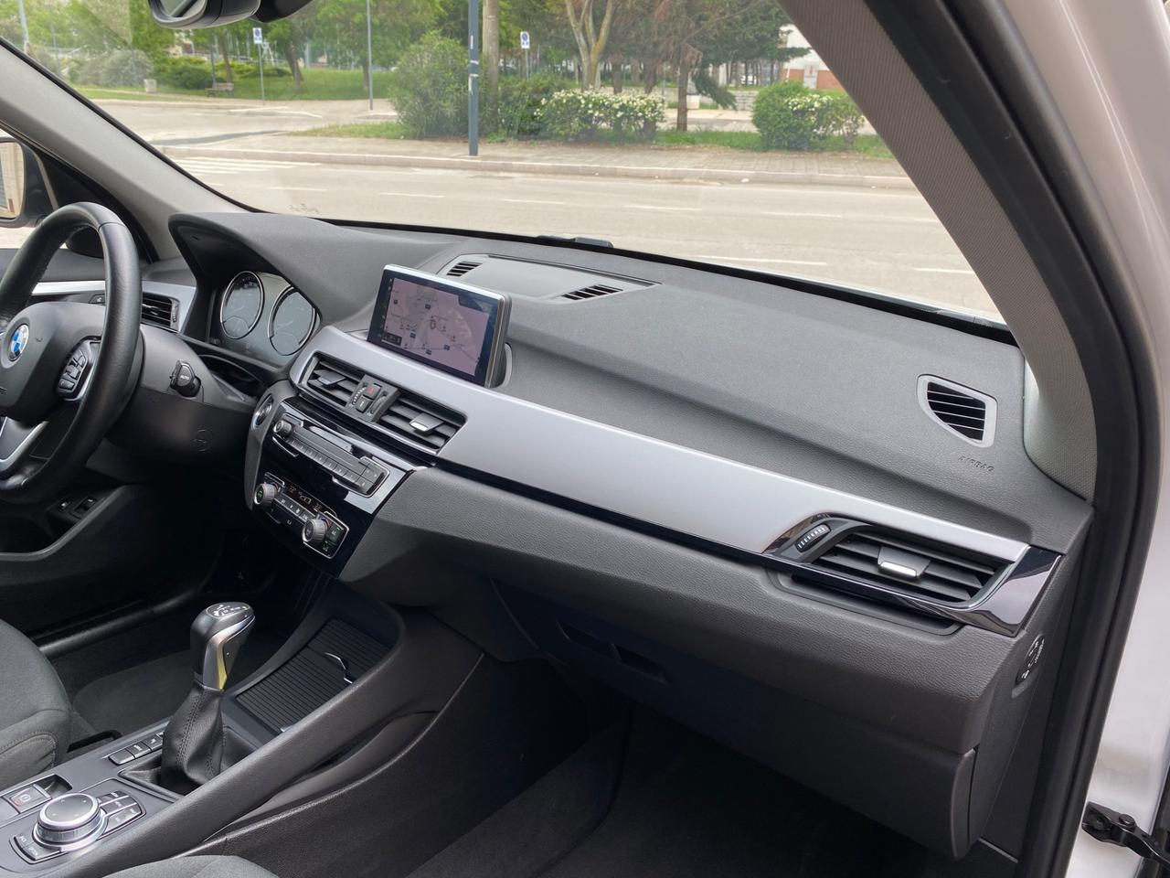 Bmw X1 xDrive25e Business Advantage