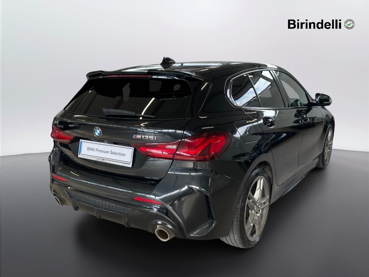 BMW Serie 1 (F40) - M 135i xDrive