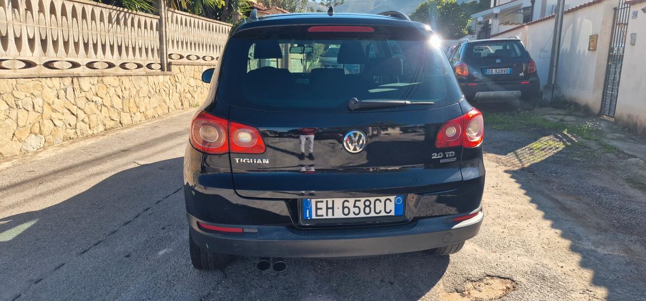 Volkswagen Tiguan 2.0 TDI 140 CV BLUEMOTION TECH