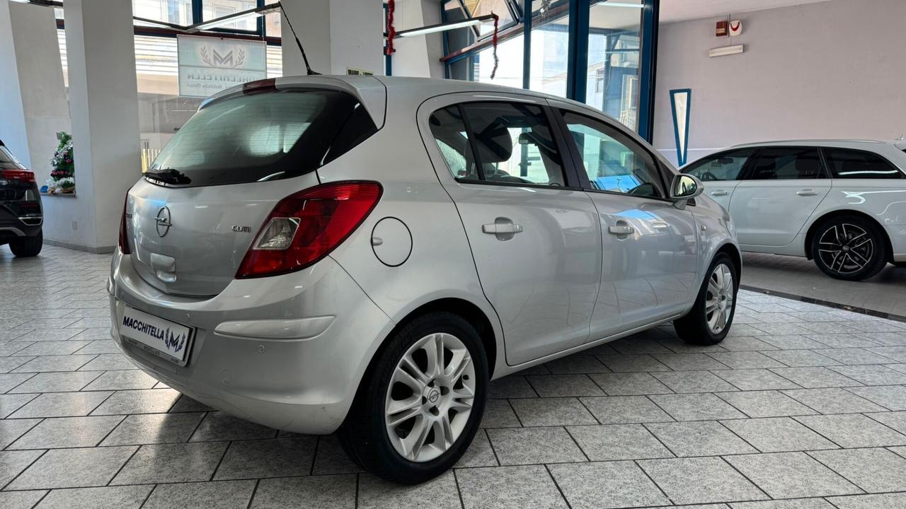 Opel Corsa 1.3 CDTI 90CV 5 porte Cosmo