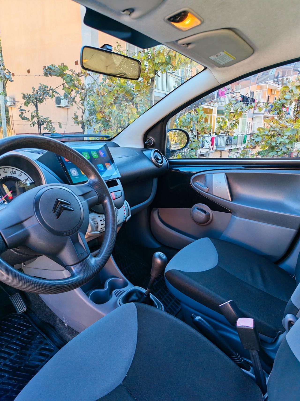 POCHI KM !! CITROEN C1 RESTYLING CON CARPLAY