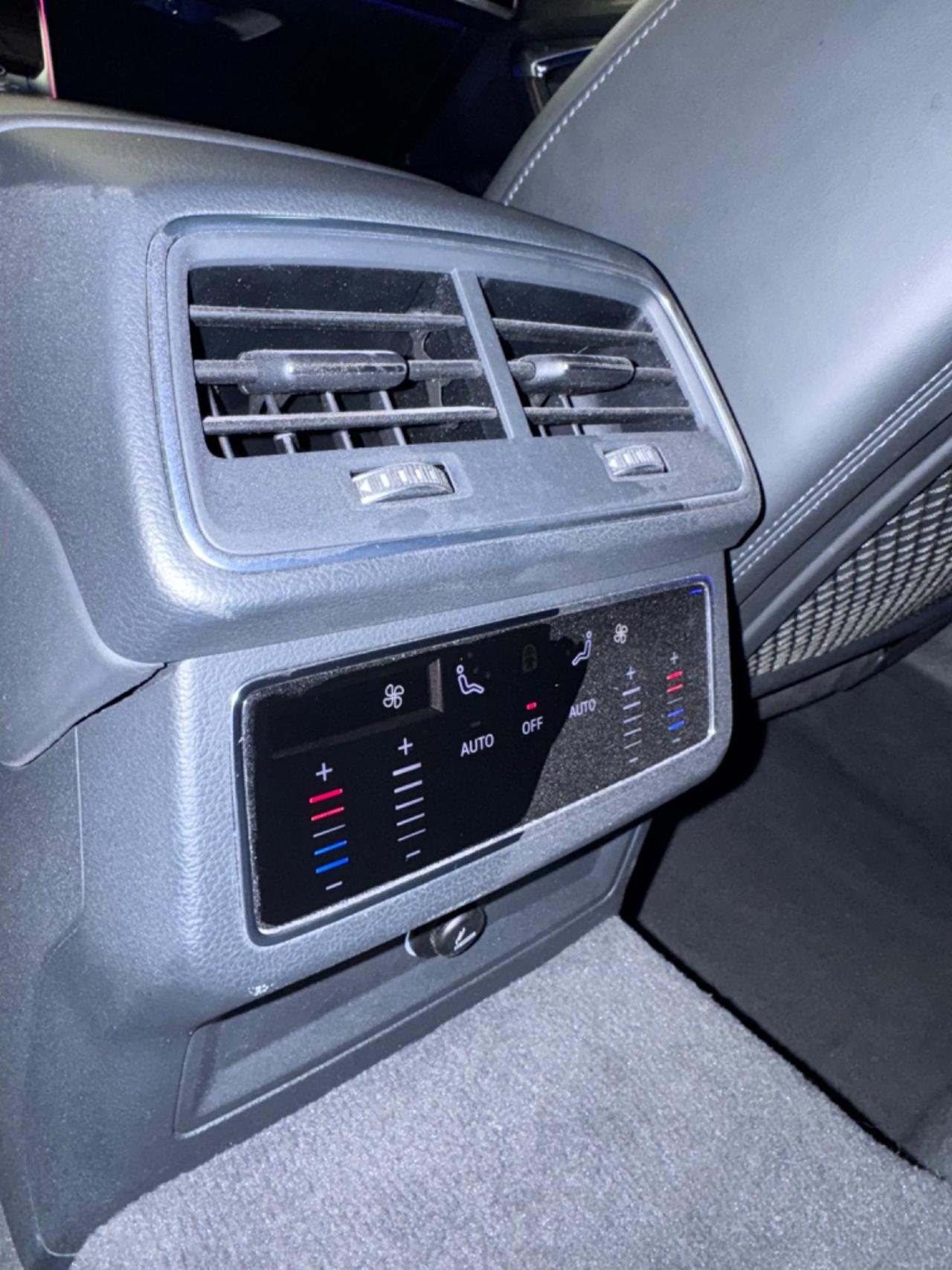 Audi RS6 V8 600 CV CERTIFICATA IVA INCLUSA TETTO CARBONCERAMICI OK PERMUTE