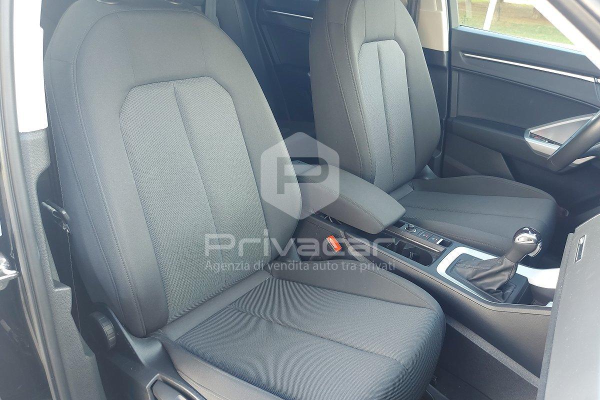 AUDI Q3 SPB 35 TDI S tronic Business Plus