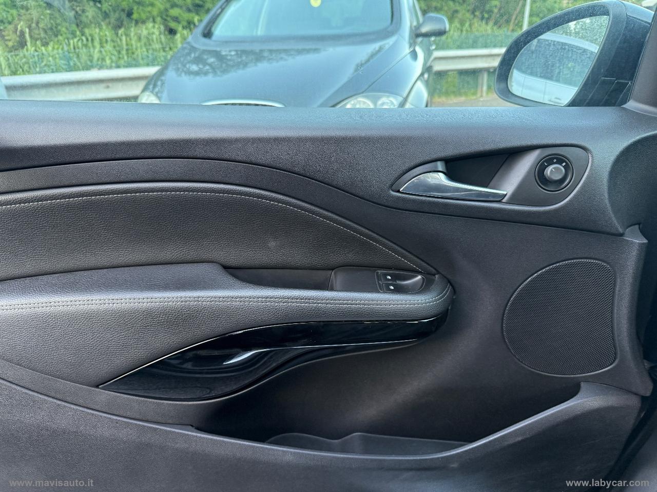 OPEL Adam 1.4 100 CV White/Black Link