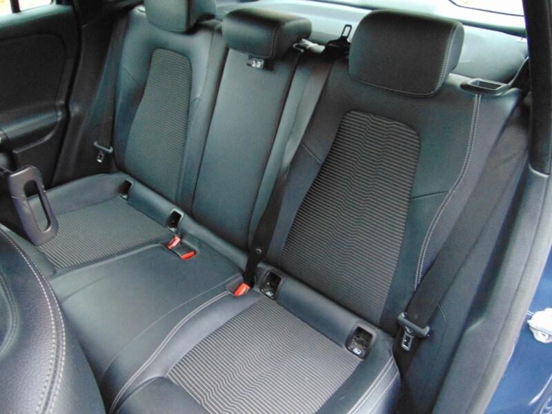 MERCEDES GLA (H247) GLA 200 Automatic ...