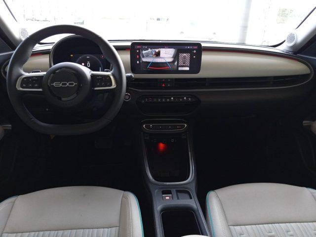 FIAT 600 Hybrid 100 CV DCT MHEV La Prima