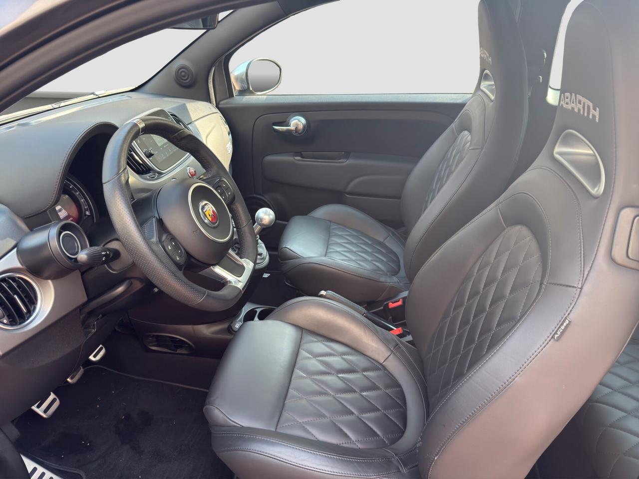 Abarth 595 1.4 Turbo T-Jet 165 CV Turismo