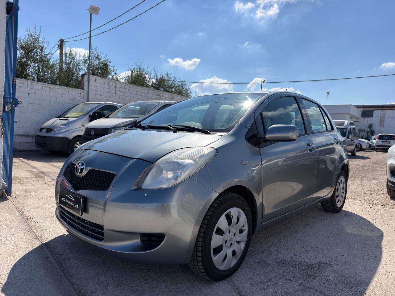 Toyota Yaris 1.0 5 porte Sol “NUOVISSIMA”