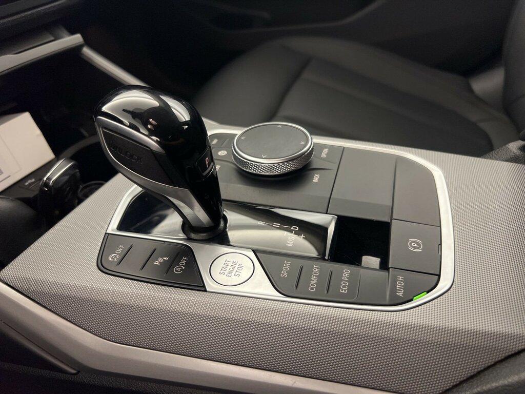 BMW Serie 3 Touring 320 d Business Advantage Steptronic
