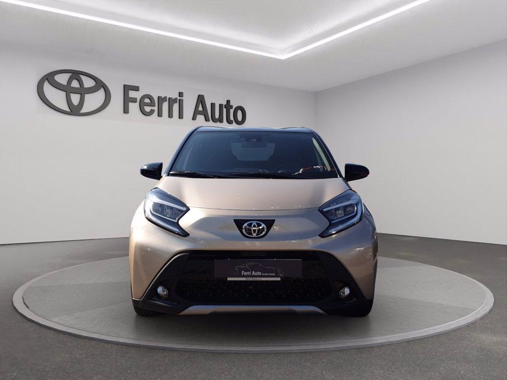 TOYOTA Aygo x 1.0 lounge 72cv s-cvt del 2024