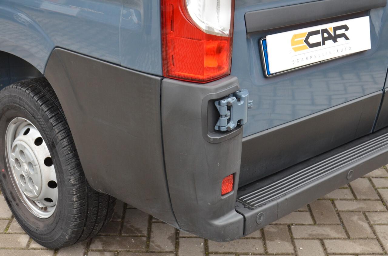 Peugeot Boxer 330 2.2 BlueHDi 120 S&S PC-TN Furgone