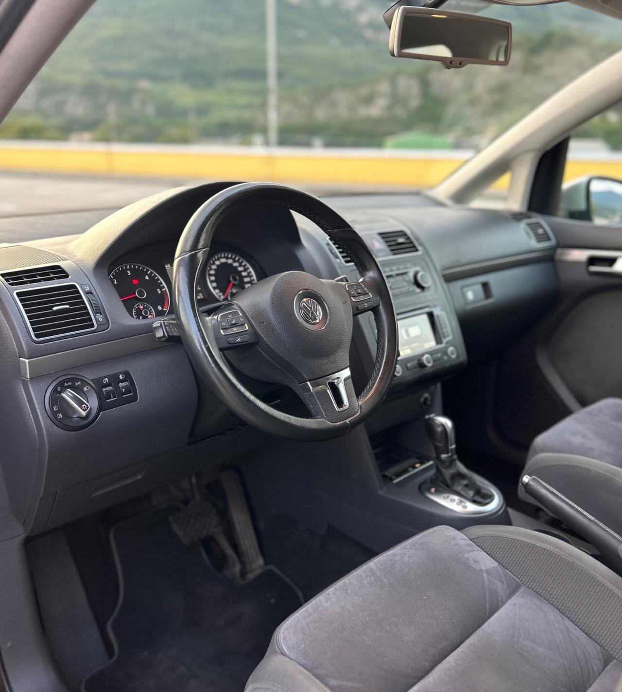 Volkswagen Touran TDI DSG Comfortline 7 POSTI
