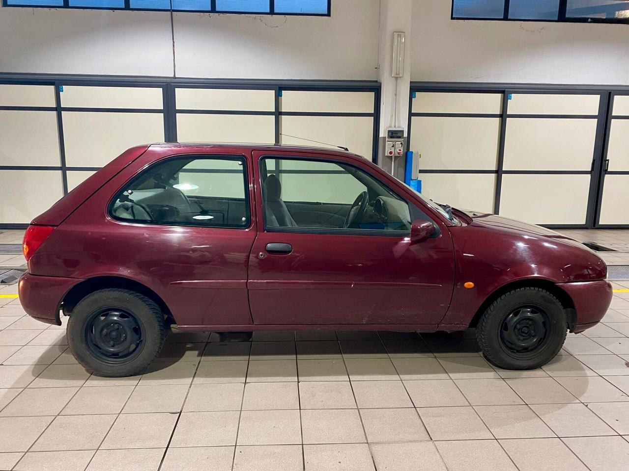 Ford Fiesta 1.2i 16V 75 CV cat 3 porte Ghia