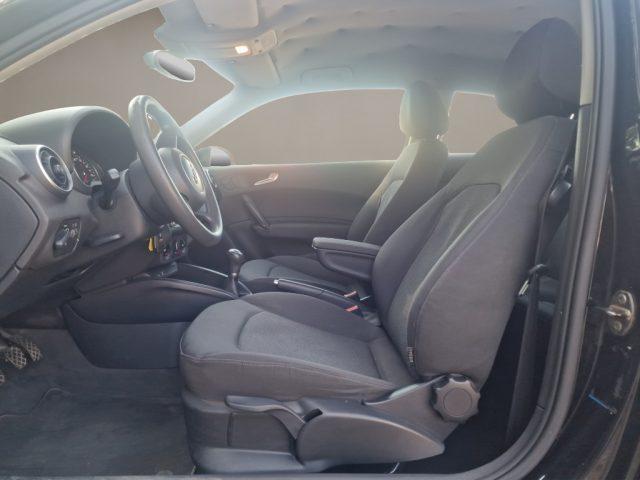 AUDI A1 1.6 TDI 105 CV Attraction