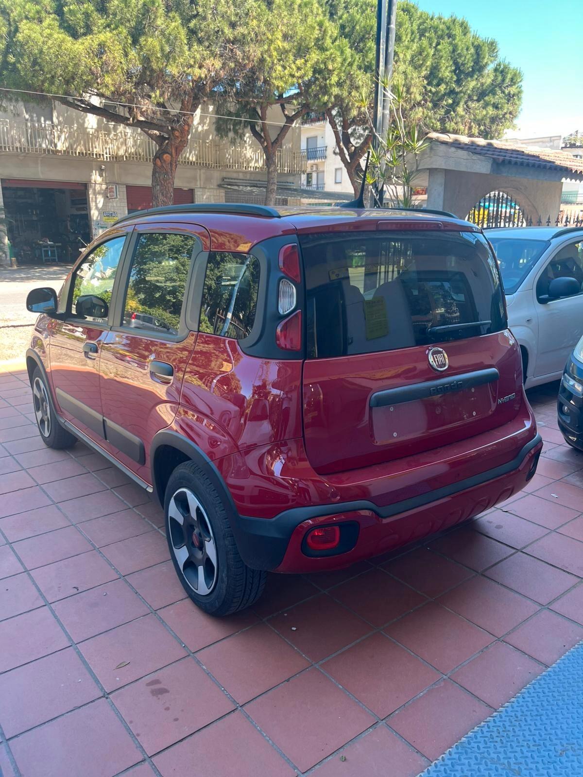 Fiat Panda Cross 1.0 FireFly S&S Hybrid