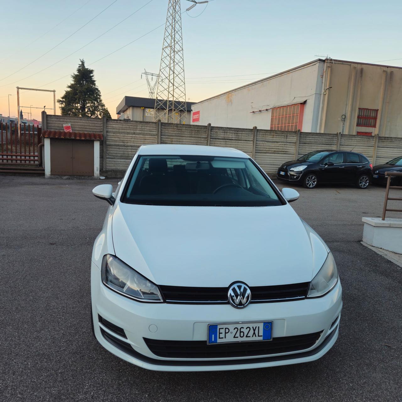 Volkswagen Golf 1.6 TDI 5p. Trendline BlueMotion Technology