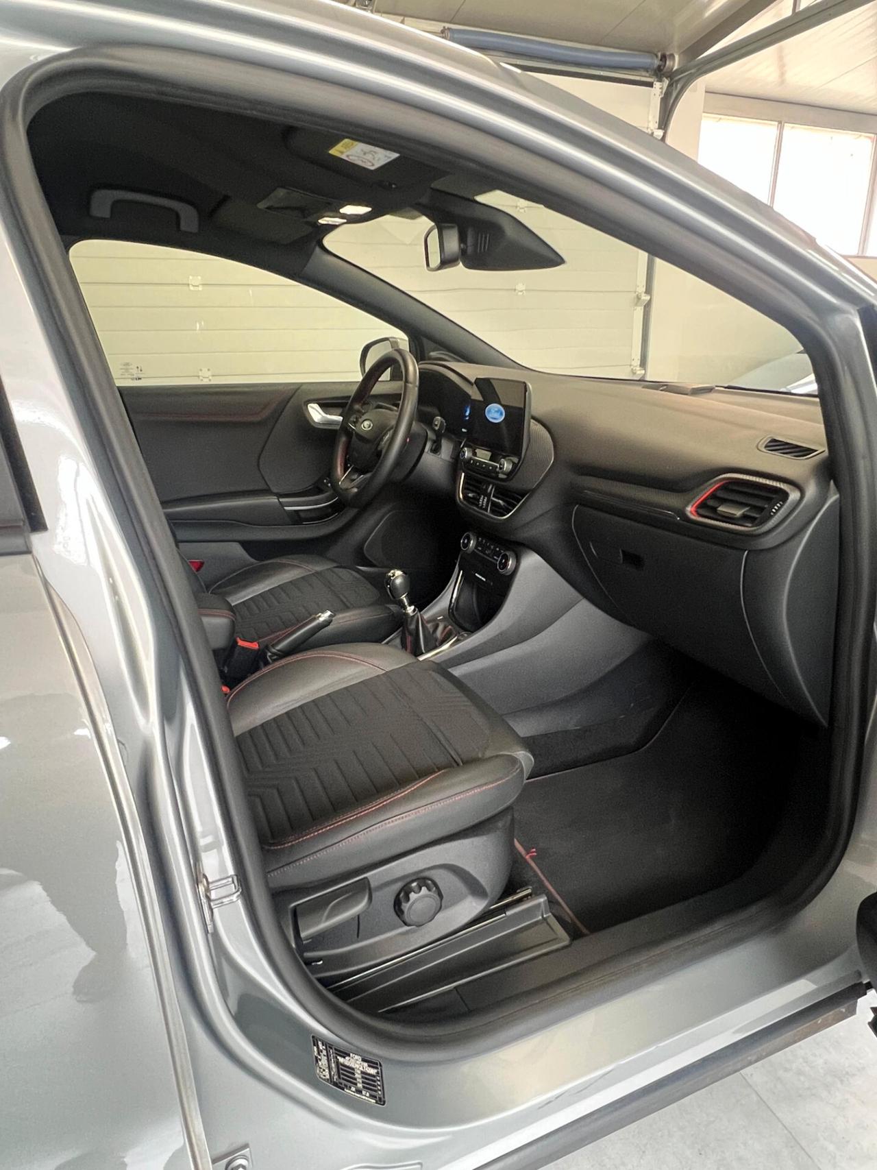 Ford Puma 1.0 EcoBoost Hybrid 125 CV S&S ST-Line X